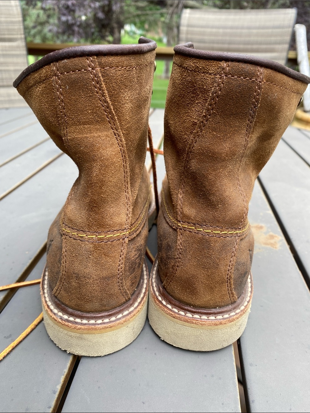 Frye women’s Tan Dakota Suede Moc Toe Lace-Up Boots. - Picture 7 of 13